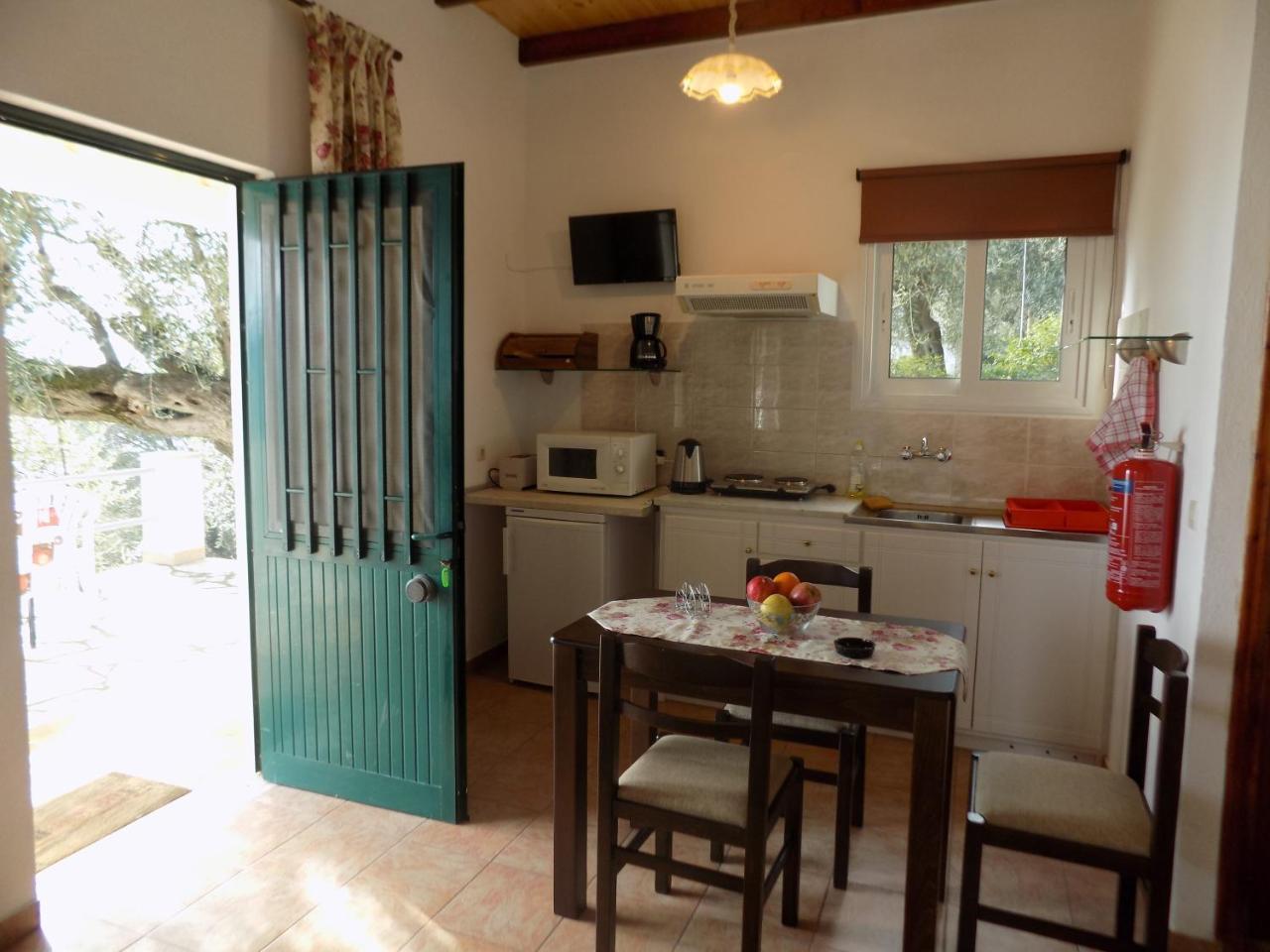Villa Elli Panoramic View Ypsos Dış mekan fotoğraf